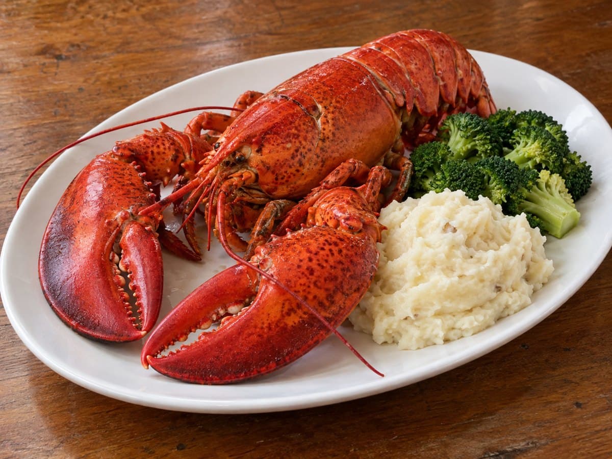 Live Maine Lobster (1.25 lb.)